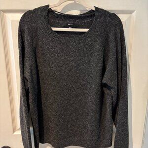 Vera Moda Curve Soft Round Neck Knit Sweater in Black